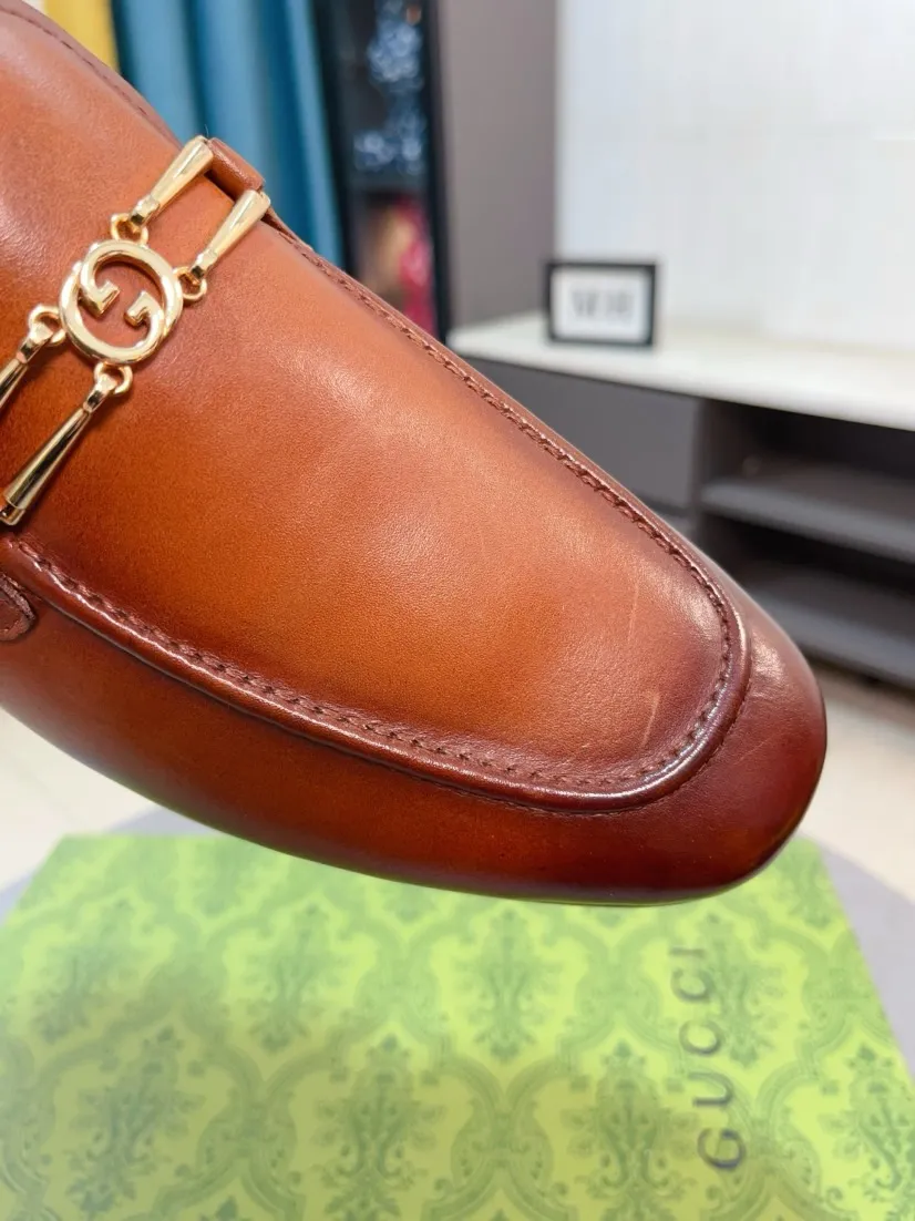 Men's shoes 💰500🌹🌹【GUCCI】The most popular classic Gucci leather shoes. Synchronized with the official website, the upper is made of Italian first-layer cowhide ➕cowhide lining, with unique brand and unique craftsmanship. Highlighting the hot style of the new year. Stop hesitating, stop wandering, get it now. Number: 38--44